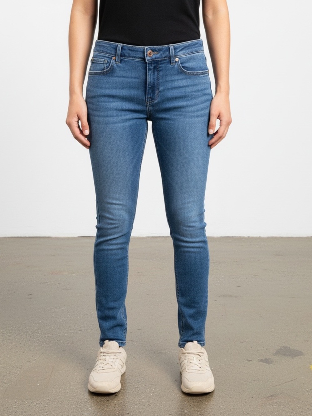 Level 99 Women's Skinny Jeans in Light Blue